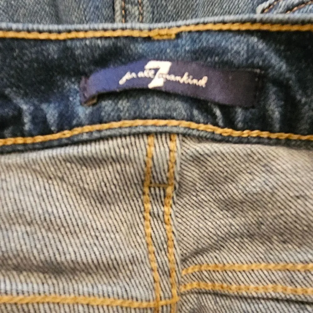 7 for all mankind jeanskirt sz 24 with 18